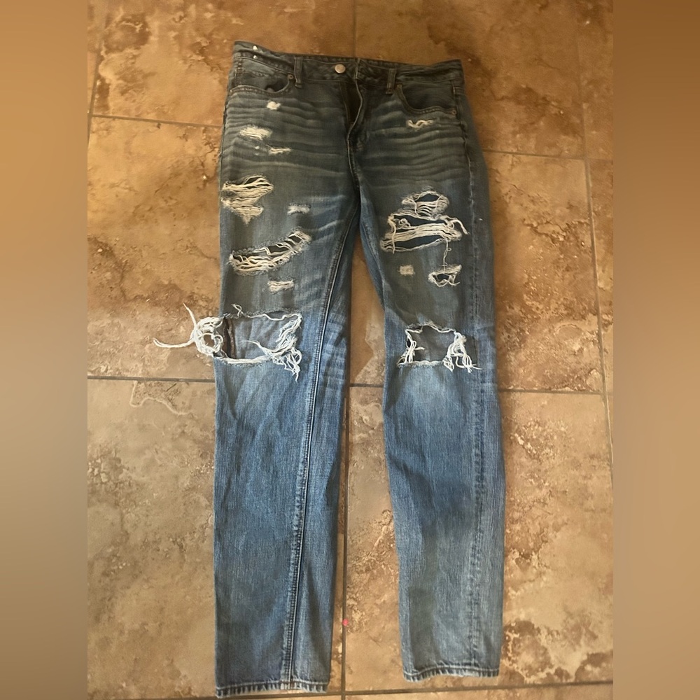 American Eagle Outfitters Blue Distressed Tomboy fit!